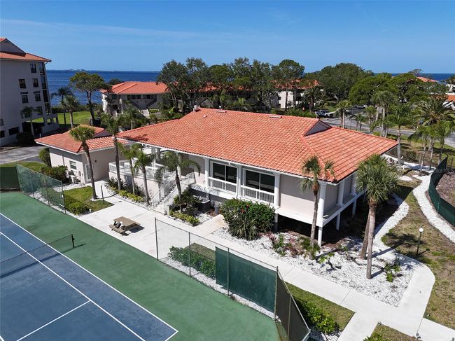433 - 433 Mariner Dr, Condo with 2 bedrooms, 2 bathrooms and null parking in Tarpon Springs FL | Image 47