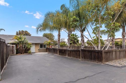889 Bracero Road, Encinitas, CA, 92024 | Card Image