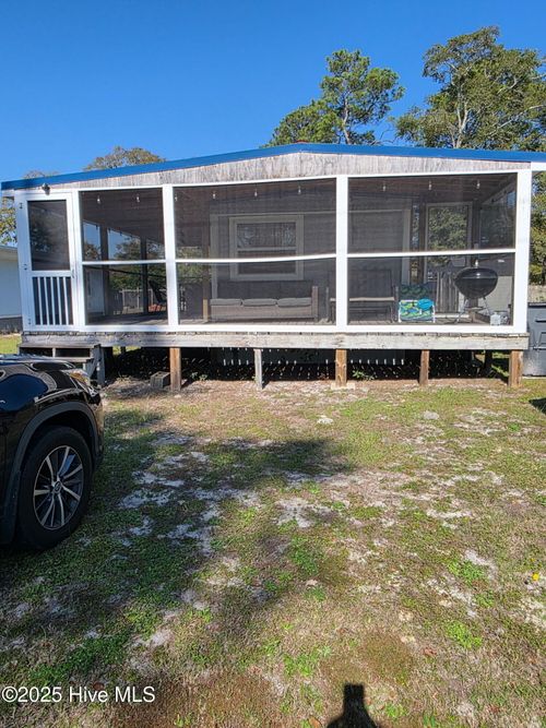 2202 Azalea Dr Sw, Supply, NC, 28462-2804 | Card Image