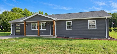 16 Kelly Dr, Washington, IN, 47501-4136 | Card Image