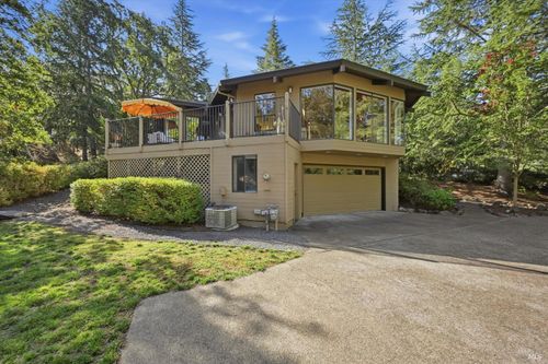 650 Wild Oak Dr, Santa Rosa, CA, 95409-6119 | Card Image