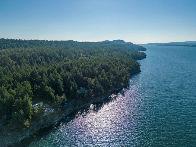 315 Deacon Lane, House other with 4 bedrooms, 2 bathrooms and 10 parking in Galiano Island BC | Image 6