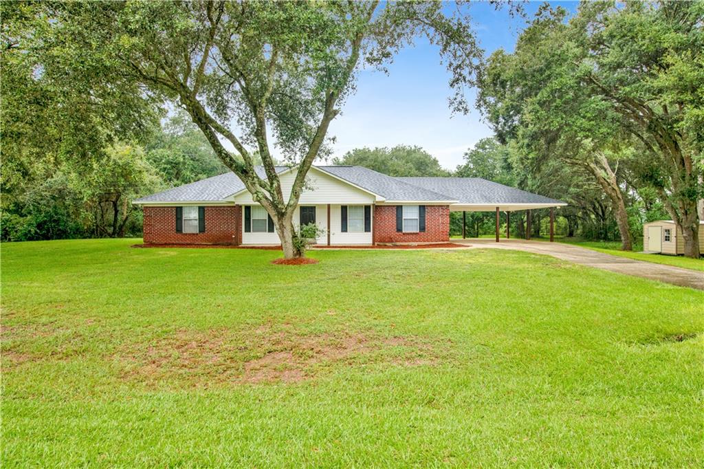 Rosalene St, Grand Bay, AL 36541