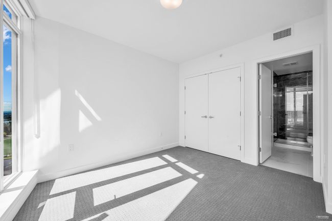 1506 - 7683 Park Crescent, Condo with 2 bedrooms, 2 bathrooms and 1 parking in Burnaby BC | Image 15