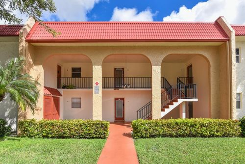 477 Lake Dora Dr, West Palm Beach, FL, 33411-2366 | Card Image