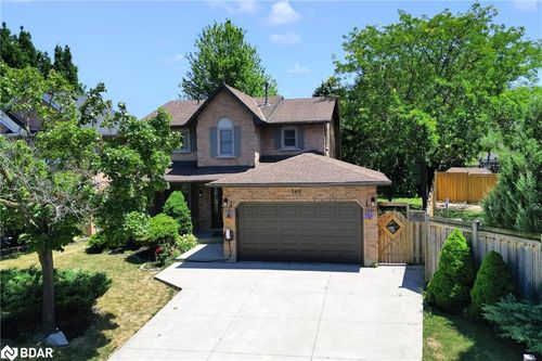 365 Celtic Dr, Stoney Creek, ON, L8E4N1 | Card Image