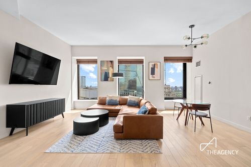 38o-75 Wall St, New York, NY, 10005-3172 | Card Image
