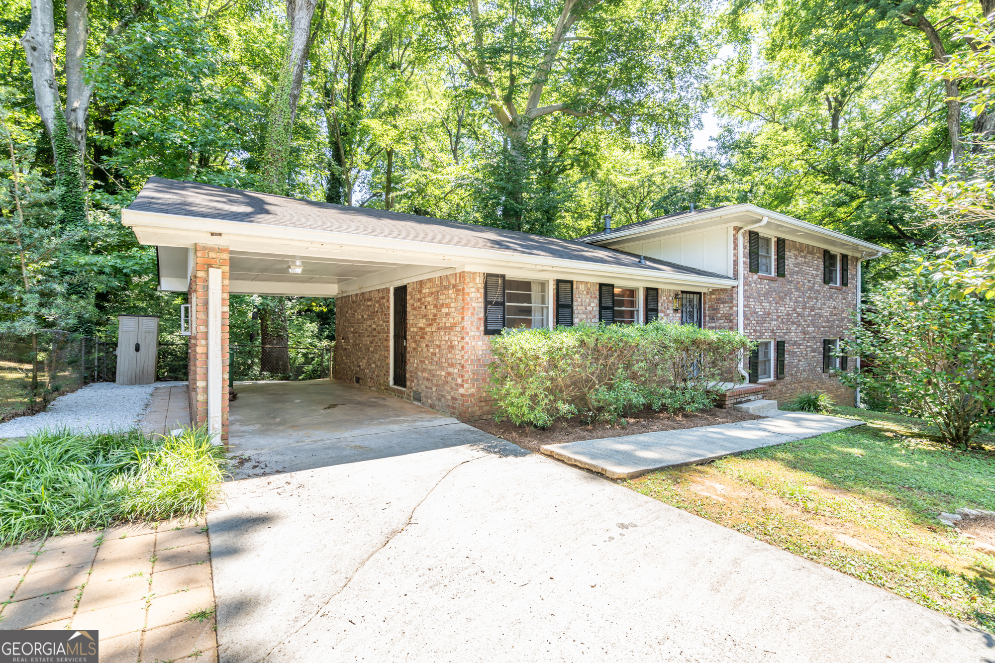 Dawn Ct, Decatur, GA 30032