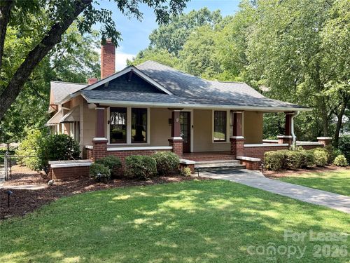 123 S Sycamore St, Mooresville, NC, 28115-2646 | Card Image