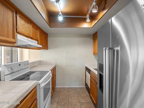102-2845 Idlewilld Dr, Reno, NV, 89509 | Card Image