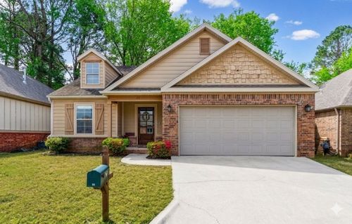 63 E Madrid St, Fayetteville, AR, 72703-3365 | Card Image