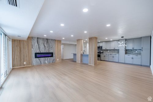 apt-1203-875 S Donner Way, Salt Lake City, UT, 84108-4101 | Card Image