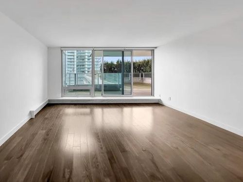 8131 Nunavut Lane, Vancouver, BC, V5X0E2 | Card Image