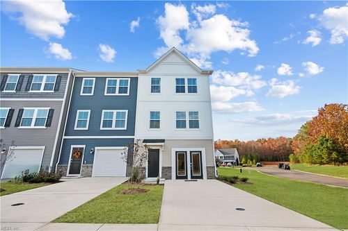 5892 Ginger Dr, Providence Forge, VA, 23140-3585 | Card Image