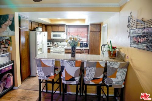 unit-c-13623 Valerio St, Van Nuys, CA, 91405-2742 | Card Image