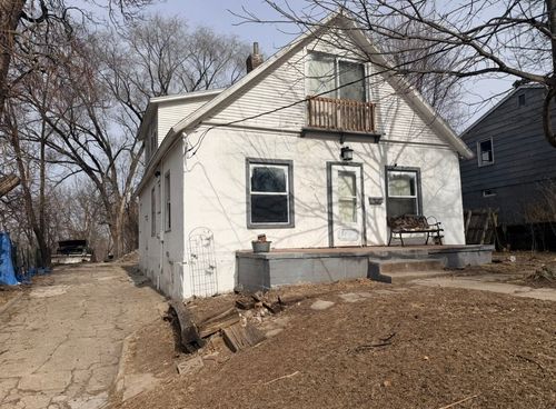302 E Bell Ave, Des Moines, IA, 50315-1951 | Card Image