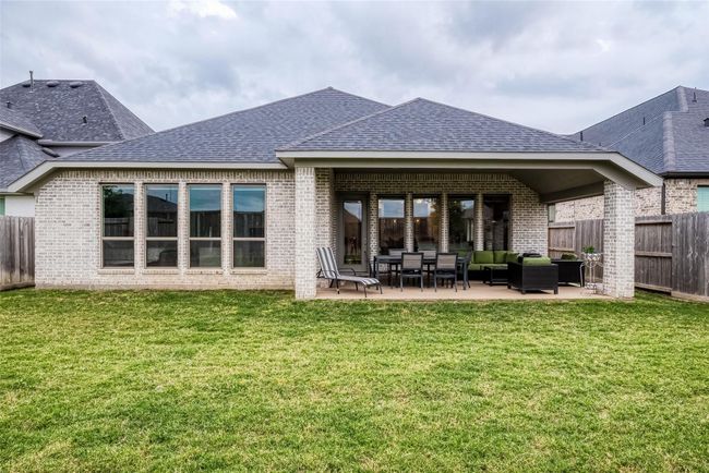 29042 Hauter Way, House other with 4 bedrooms, 4 bathrooms and 3 parking in Fulshear TX | Image 50