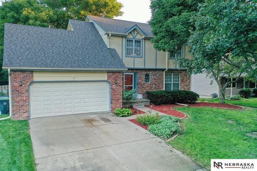 8017 Meredeth St, Lincoln, NE, 68506-5940 | Card Image