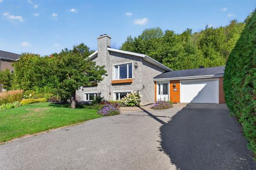 5723 Rue Dugal, Boischatel, QC, G0A1H0 | Card Image
