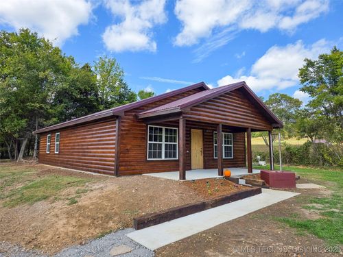 12990 W Killabrew Rd, Hulbert, OK, 74441-3709 | Card Image