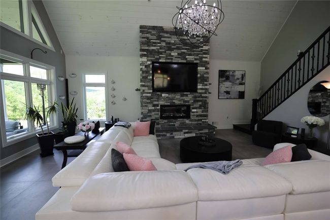 267 Reibold Rd, House other with 3 bedrooms, 3 bathrooms and null parking in Forward Twp - BUT PA | Image 15