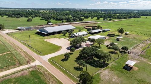 1119 Wolters Rd, Schulenburg, TX, 78956-5027 | Card Image