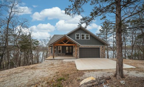 18048 Farm Road 2300, Eagle Rock, MO, 65641-7440 | Card Image