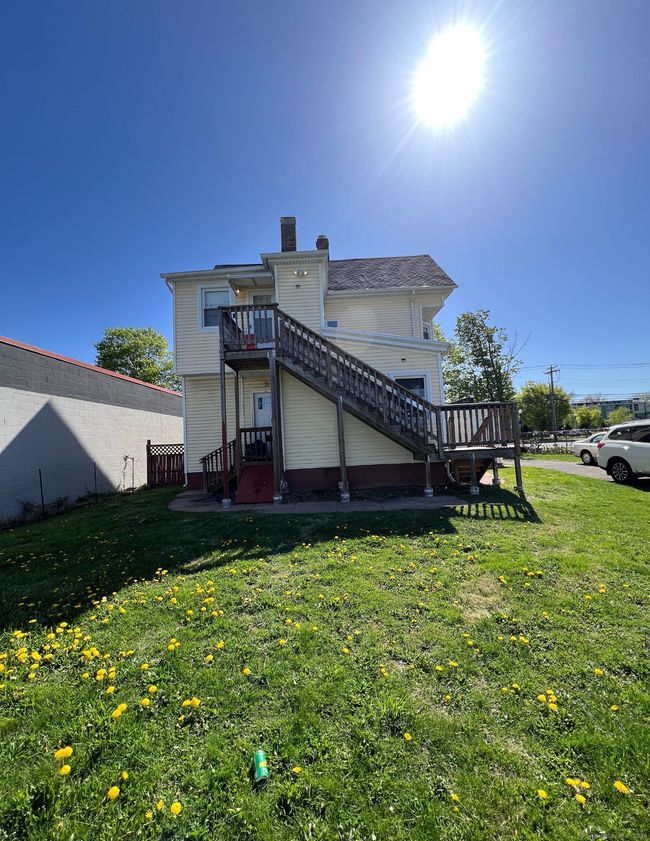 2 - 982 Dixwell Ave, Home with 3 bedrooms, 1 bathrooms and null parking in Hamden CT | Image 16