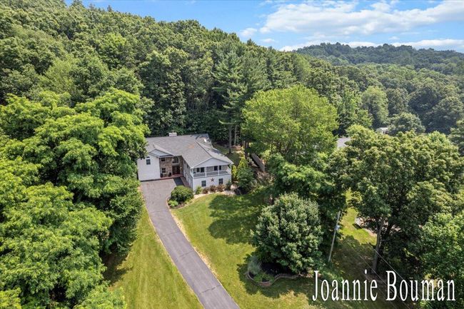 10466 Riverview Dr, House other with 5 bedrooms, 4 bathrooms and null parking in Plainwell MI | Image 50