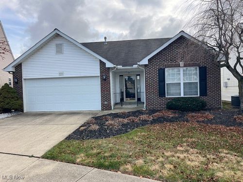 4231 Fairbanks Ct, Lorain, OH, 44053-1167 | Card Image