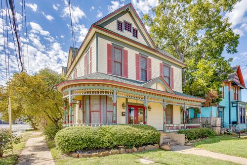 201 N Anglin St, Cleburne, TX, 76031-4134 | Card Image