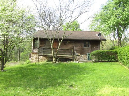 2625 Poinsettia Dr, White Oak, PA, 15131 | Card Image