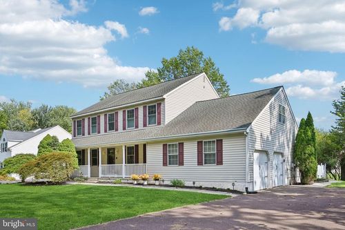 821 W Orvilla Rd, Hatfield, PA, 19440-3118 | Card Image