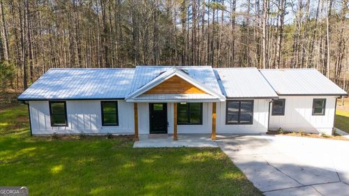 392 Highway 18, Molena, GA, 30258-2203 | Card Image