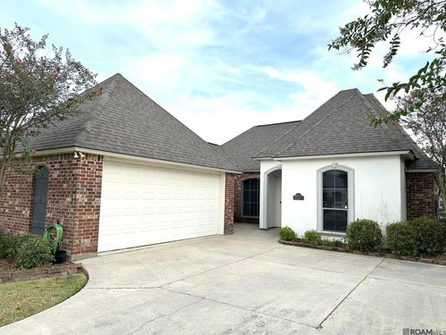 10868 Springtree Ave, Baton Rouge, LA, 70810-7777 | Card Image