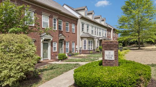 8502 Novak Ln, Nashville, TN, 37211-7065 | Card Image