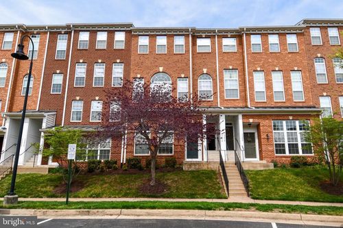 15212 Rosemont Manor Dr, HAYMARKET, VA, 20169-6263 | Card Image