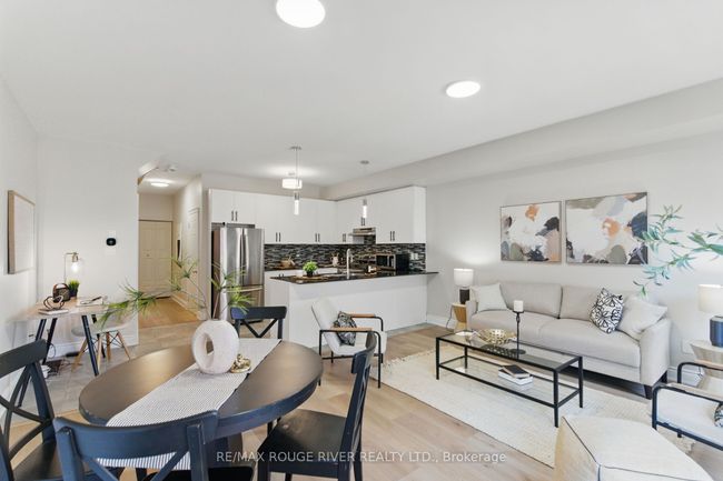 4 Prospect Way, House attached with 3 bedrooms, 3 bathrooms and 1 parking in Whitby ON | Image 25