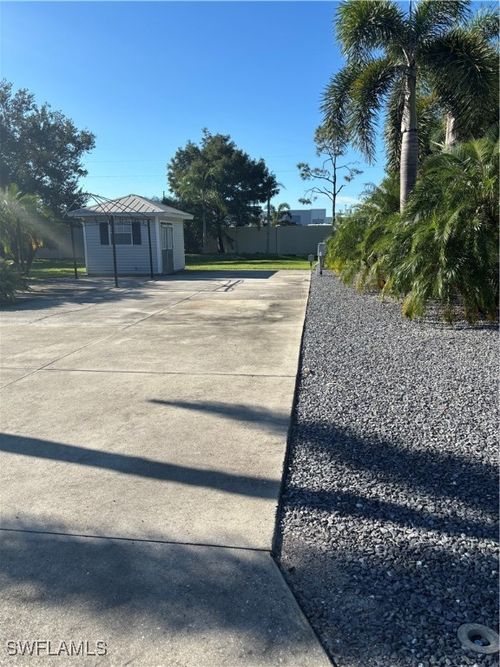 5890 Maplewood Ct, FORT MYERS, FL, 33905 | Card Image