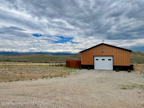2 E Shoshone, Boulder, WY, 82923 | Card Image