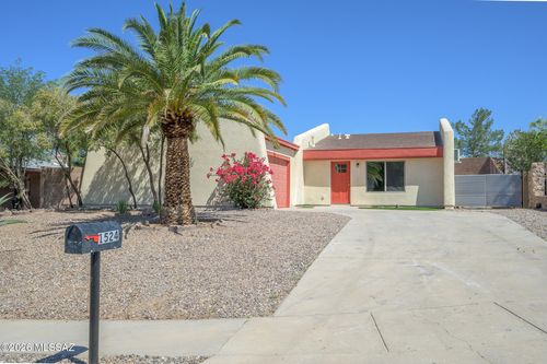 1524 S Saint Tropaz Place, Tucson, AZ, 85713 | Card Image