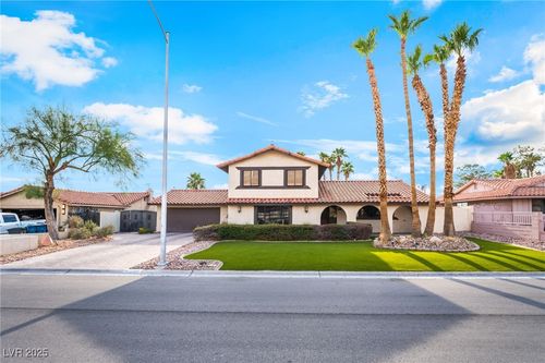 1251 Los Meadows Dr, Las Vegas, NV, 89110-1903 | Card Image