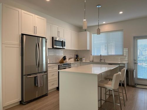 12073 62 Ave, Surrey, BC, V3X0K4 | Card Image