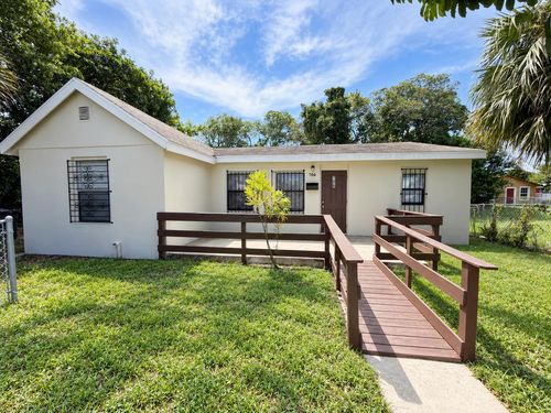 706 23rd St, West Palm Beach, FL, 33407-5741 | Card Image