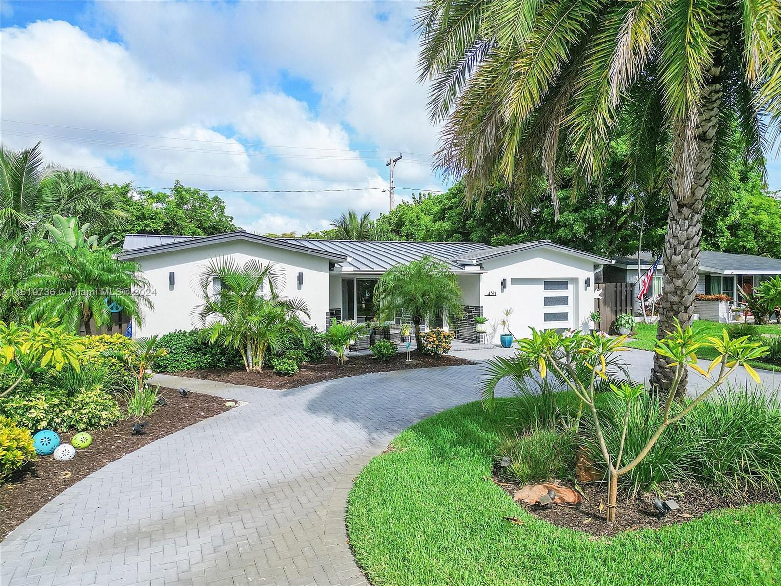 13th Ave, Oakland Park, FL 33334