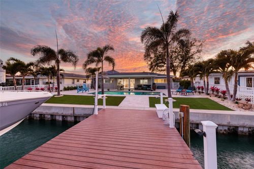 11775 4th St E, TREASURE ISLAND, FL, 33706-4407 | Card Image