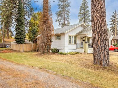 3608 E 6 Th Ave, Home with 2 bedrooms, 1 bathrooms and null parking in Spokane WA | Image 2