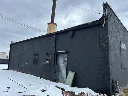 16244 W Mcnichols Rd, Detroit, MI, 48235-3512 | Card Image