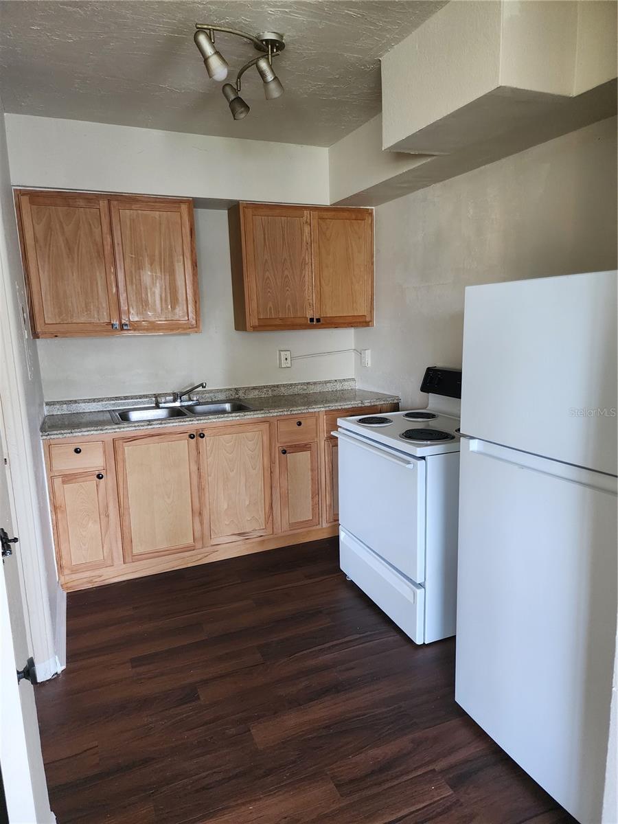 Residential Lease in ST PETERSBURG 3