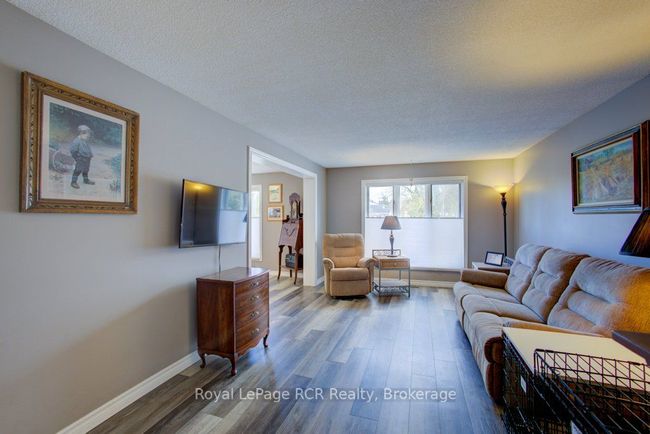 174 Conestoga St N, House other with 5 bedrooms, 2 bathrooms and 4 parking in Arthur ON | Image 6